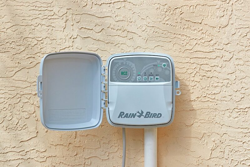 rainbird_rc2_636 Rain Bird RC2 8-Zone Wi-Fi Irrigation Controller (RC2-120V) - Image 3